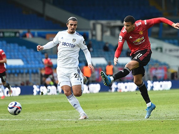 Để Leeds cầm hòa, MU phải cảm ơn VAR