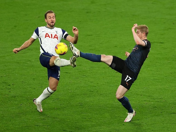 Man City và Tottenham cùng đau đầu về trụ cột trước giờ nghênh chiến