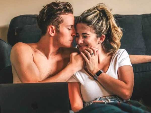 Dấu hiệu nhận biết nam giới giỏi 'chuyện ấy'