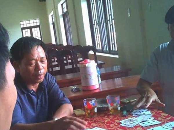 Xác minh, làm rõ thông tin một bí thư phường ở Quảng Nam đánh bạc ở cơ quan