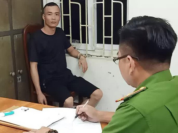 Xin vượt bất thành, nhóm thanh niên chặn đầu, đập phá ô tô, đánh đôi vợ chồng