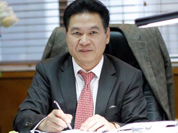 Ông Trần Tuấn Dương thôi làm CEO Hòa Phát sau 14 năm, nhường ghế cho thế hệ F2