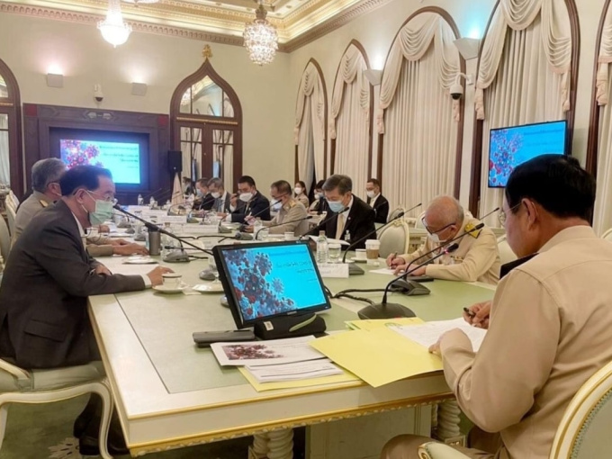 Thủ tướng Thái Lan bị phạt vì không đeo khẩu trang