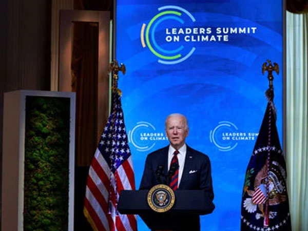 100 ngày đầu thuận lợi của Tổng thống Joe Biden