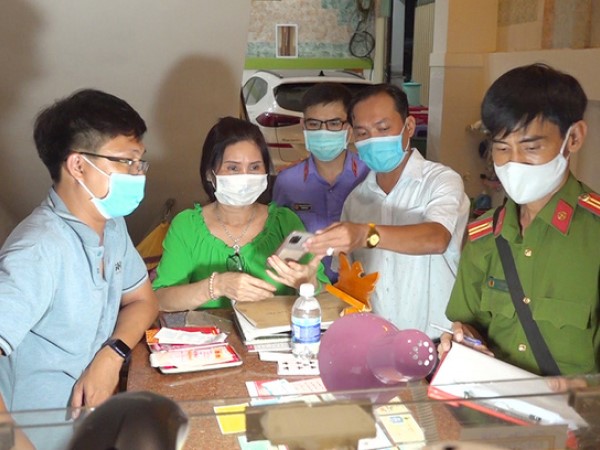 Chủ khách sạn bị bắt vì đồng loã với nhóm chuyên tổ chức đưa người Trung Quốc vượt biên