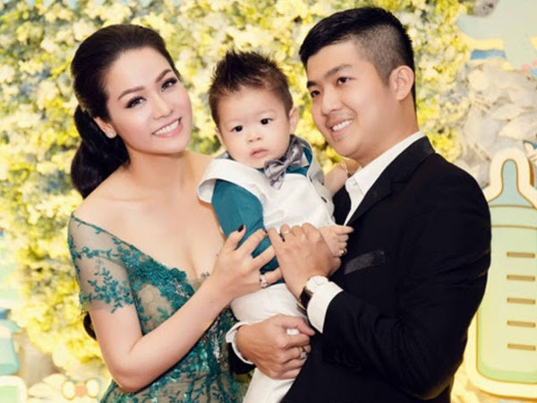 Bận giành quyền nuôi con, Nhật Kim Anh còn bị công ty xây dựng lừa đảo ôm tiền chạy trốn