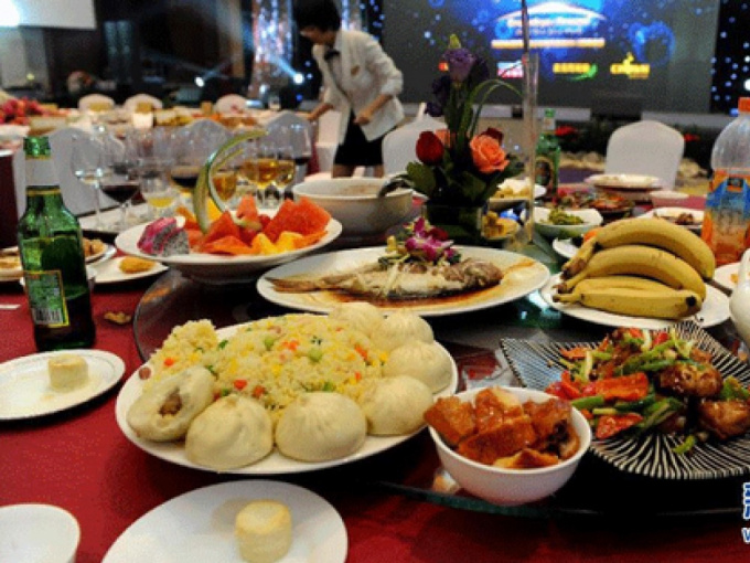 Trung Quốc thông qua Luật chống lãng phí thực phẩm