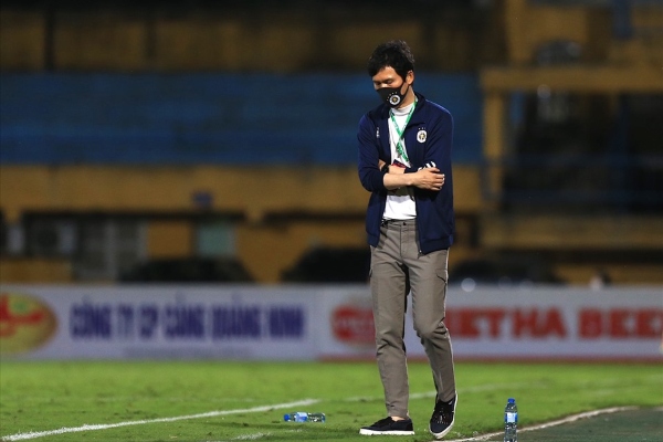 Thua ngay trận ra mắt, HLV Hàn Quốc thẳng thắn nói về nguy cơ mất ghế ở Hà Nội FC