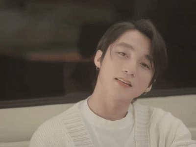 HOT: Sơn Tùng ra mắt MV Muộn Rồi Mà Sao Còn, hoá chàng trai 'lăn lộn' vì crush vừa đẹp trai vừa quá sức đáng yêu!