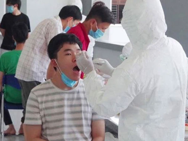 12 người Hải Dương đi cùng chuyến bay BN2899, khẩn trương lấy mẫu xét nghiệm