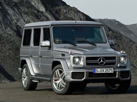 Cặp đôi Mercedes-Benz G-Class về Việt Nam: Một 'khủng long' thực thụ, đời xe gây chú ý