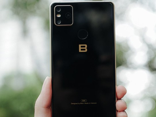Phó chủ tịch BKAV nói về camera tele trên smartphone: 'Marketing, móc túi khách hàng và khè nhau'