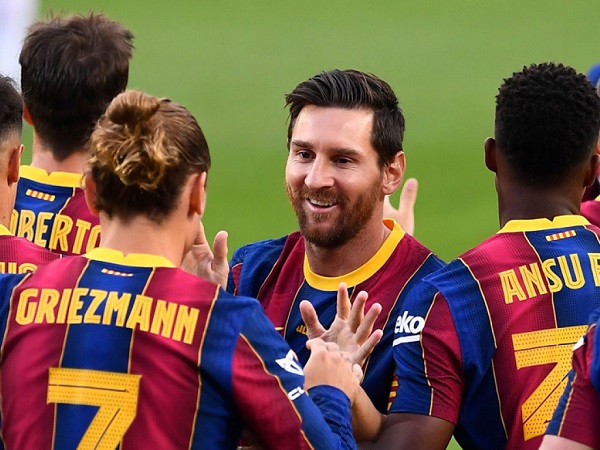 Messi lần đầu mở tiệc tại nhà mời đồng đội, lên dây cót trước trận 'chung kết' với Atletico