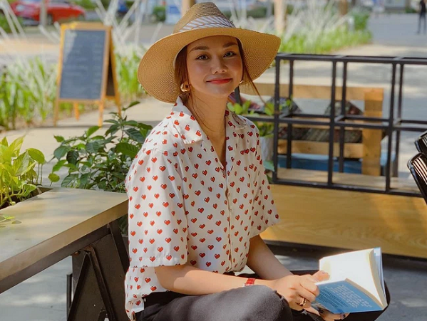 U40 nhưng Thanh Hằng vẫn có loạt cách diện áo sơ mi xịn mịn và trẻ trung, hội gái đôi mươi khéo chẳng bì kịp