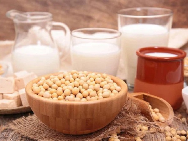 Phụ nữ sau 35 tuổi hãy nhớ: Ăn ít 5 loại thực phẩm, làm 3 điều và uống 2 loại nước, giúp ngừa suy buồng trứng, bảo vệ tử cung, tăng tuổi thọ
