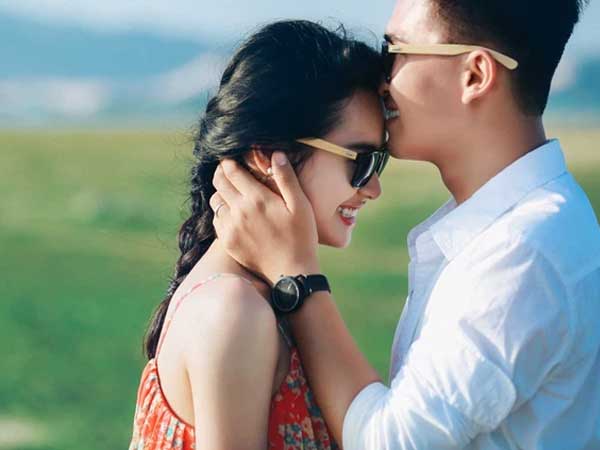 Phụ nữ không ngửa tay xin chồng 3 thứ này, thì trong bất cứ hoàn cảnh nào cũng vẫn được anh ấy thương yêu, trân trọng!