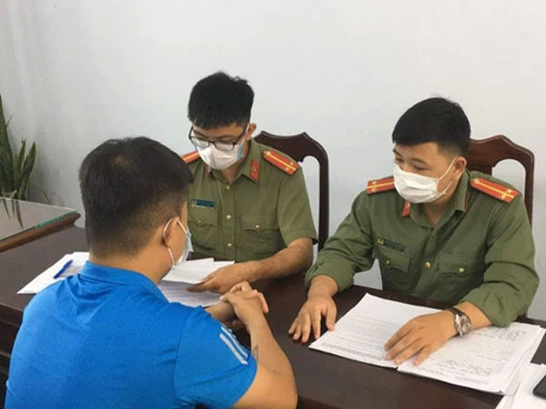 Bị phạt 12,5 triệu đồng vì tung kết quả xét nghiệm Covid-19 giả lên Facebook