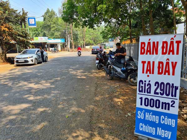 HoREA đề xuất loạt giải pháp thuế chặn 'sốt đất', Bộ Tài chính nói gì?