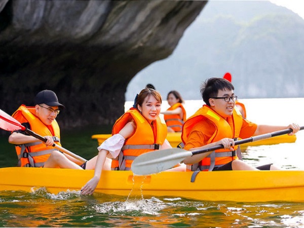 Đóng cửa, hủy tour: Những ngày sập nguồn khách bỏ, tiền mất