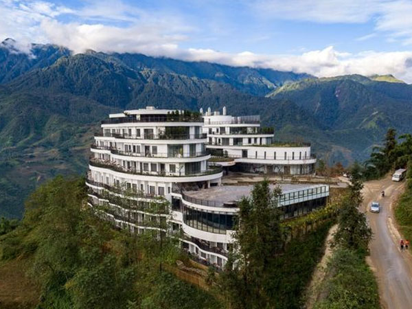 Phong tỏa khách sạn Pao's Sapa, Lào Cai khẩn trương truy vết F1