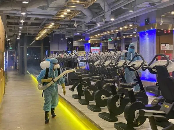 TP.HCM dừng hoạt động trung tâm tiệc cưới, phòng gym, karaoke từ 18h hôm nay