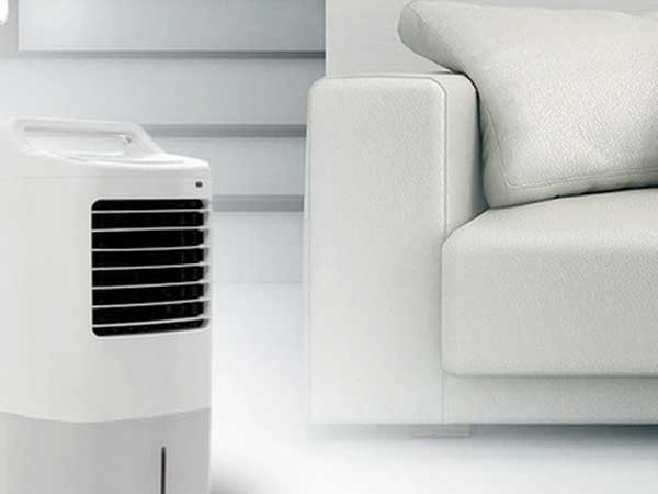 Quạt điều hòa giảm sâu xuống dưới 500.000 đồng, nhưng chớ vội xuống tiền mua và đây là lí do