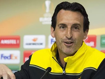 HLV Unai Emery nhắn nhủ MU đôi điều sau khi giúp Villarreal đánh bại Arsenal