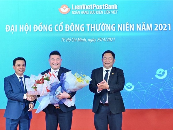 'Bầu Thuỵ' giữ chức Phó Chủ tịch Hội đồng quản trị LienVietPostBank