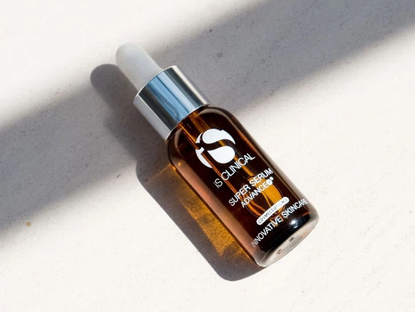 Những nàng da đẹp nõn nà đều dùng loại serum làm sáng da, chống lão hóa đỉnh cao này