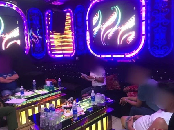 5 thanh niên 'mở tiệc' ma túy trong quán karaoke giữa mùa dịch Covid-19