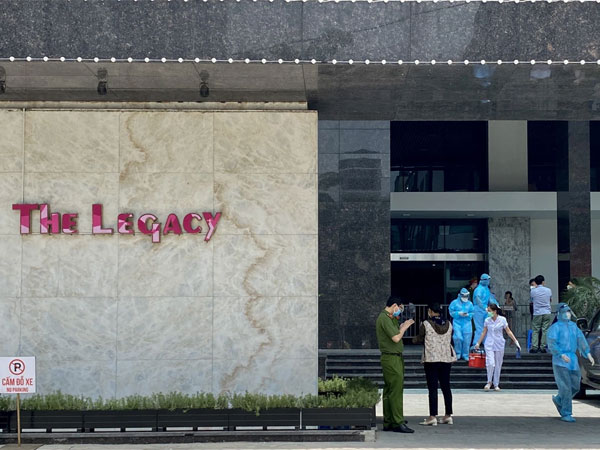 Hà Nội phong tỏa tạm thời chung cư The Legacy nơi có ca mắc COVID-19 mới