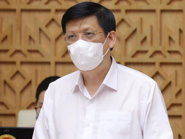 Bộ trưởng Bộ Y tế: 'Chúng ta phải chuẩn bị cho một kịch bản xấu hơn'