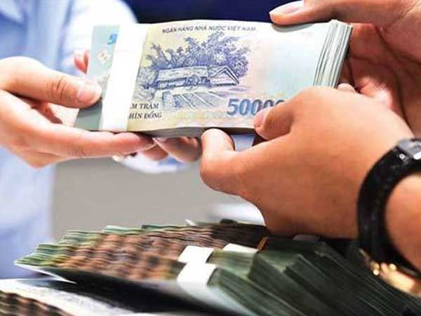 Tung lãi suất cao gọi ngàn tỷ đổ vào nhà đất: Nguy cơ sụt hố