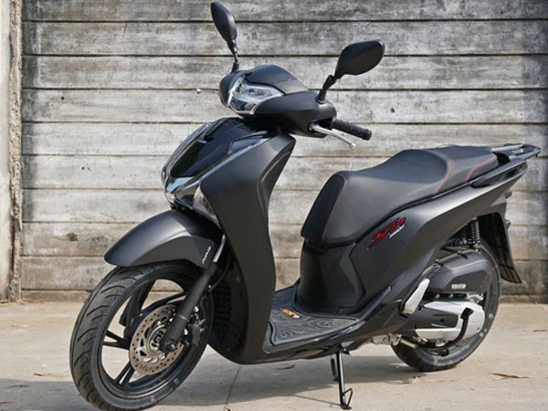 Giật mình với giá bán của Honda SH 2019: Điều gì đang xảy ra với chiếc xe 'đã cũ'?