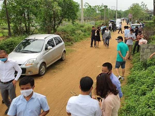 Không ít nhà đầu tư F0 vỡ mộng làm giàu trong cơn sốt đất
