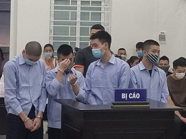 'Nhân từ' với nhóm cướp, một phó trưởng Công an quận Tây Hồ bị đình chỉ công tác