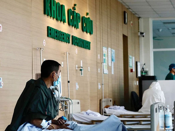 Điều gì xảy ra bên trong 2 'tâm dịch' Covid-19 ở Hà Nội: 'Tình hình của chúng tôi không phức tạp như nhiều người nghĩ'