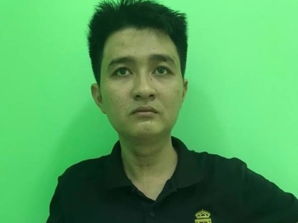 Bình Dương: Con trai chém cha ruột nguy kịch rồi ngồi cười