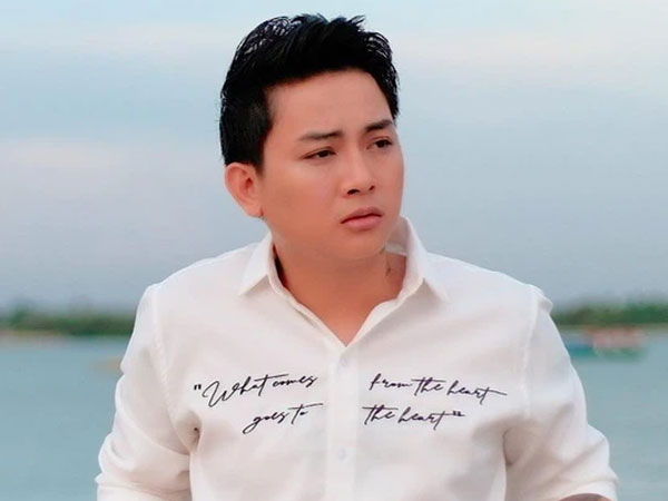 Bị tố chiêu trò vì ra sản phẩm mới đúng lúc vợ cũ vướng ồn ào tình ái, phía Hoài Lâm chính thức lên tiếng