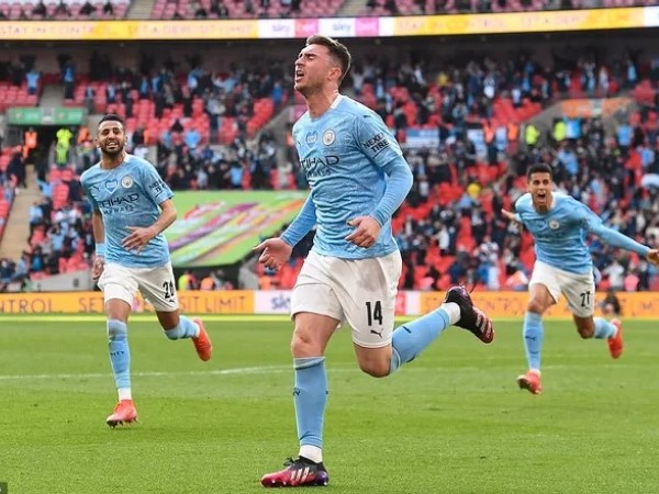 Sao Man City từ chối đội tuyển Pháp