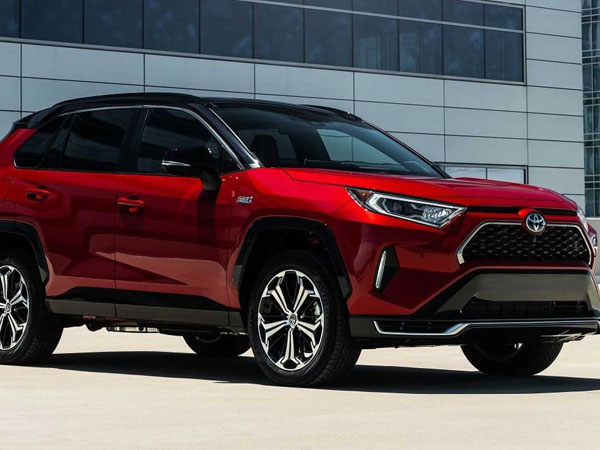 Top 10 ô tô được đánh giá cao nhất năm 2021