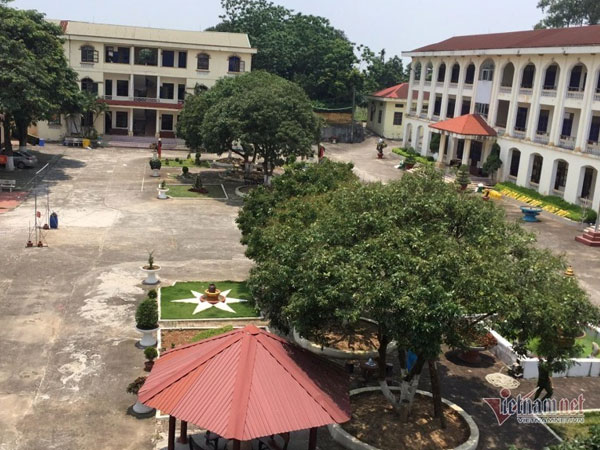 Đêm không ngủ của nữ sinh trong khu cách ly: 'Mọi thứ ập đến nhanh quá'