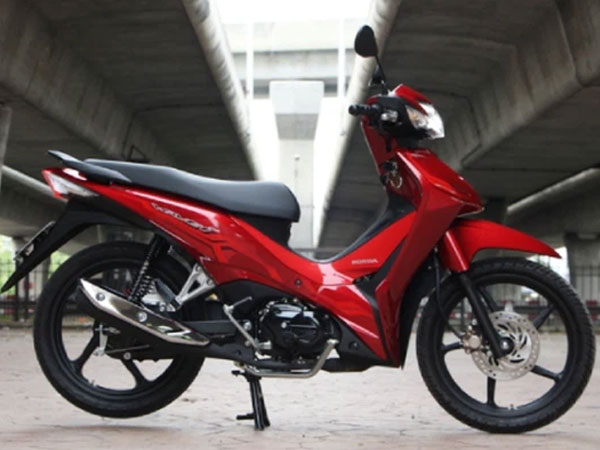 Chiếc xe máy 'ăn chắc, mặc đẹp' hàng Thái, đi 100km tốn 1,3 lít xăng, giá 28,5 triệu đồng