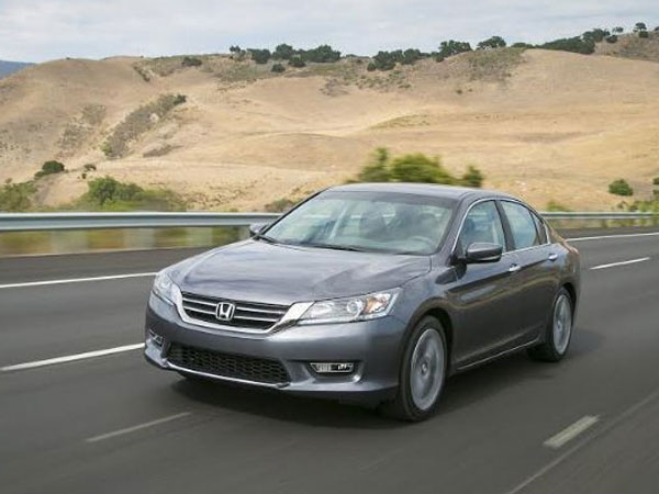 1,1 triệu ô tô Honda Accord bị điều tra về vấn đề mất lái