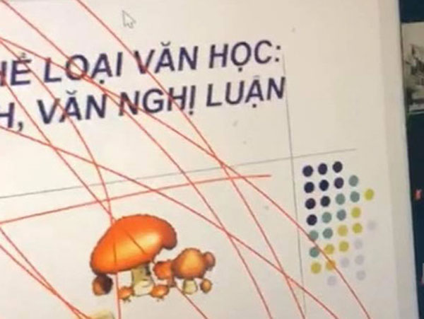 Học sinh vẽ bậy lên màn hình lúc học online, cô dọa 'Đứa nào khôn hồn thì xóa ngay cho tao', thái độ của trò cũng gây tranh cãi