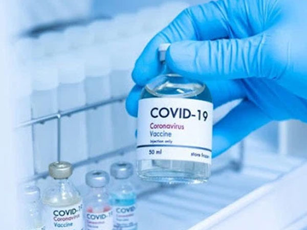 Chiều 16/5: Thêm 1.682 triệu liều vắc xin phòng COVID-19 của COVAX về đến Việt Nam