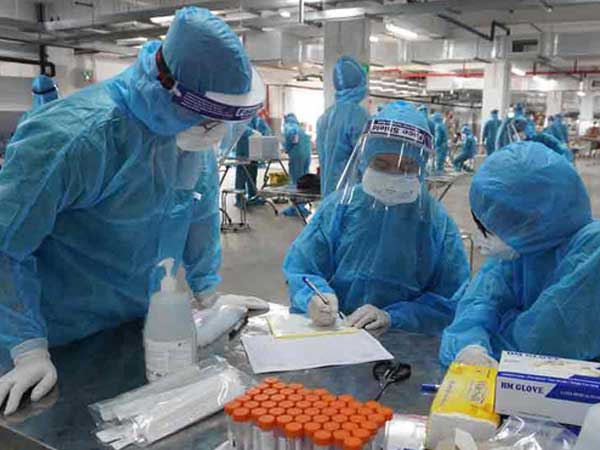 Xuất hiện ca dương tính SARS-CoV-2 ở ngoài các ổ dịch, chưa rõ nguồn lây