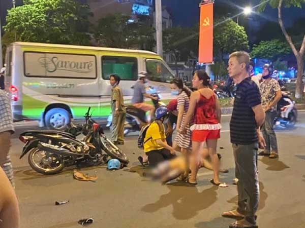 Cô gái quyết bám vào tay tên cướp điện thoại trong đêm ở TP.HCM bị đa chấn thương, tràn khí màng phổi