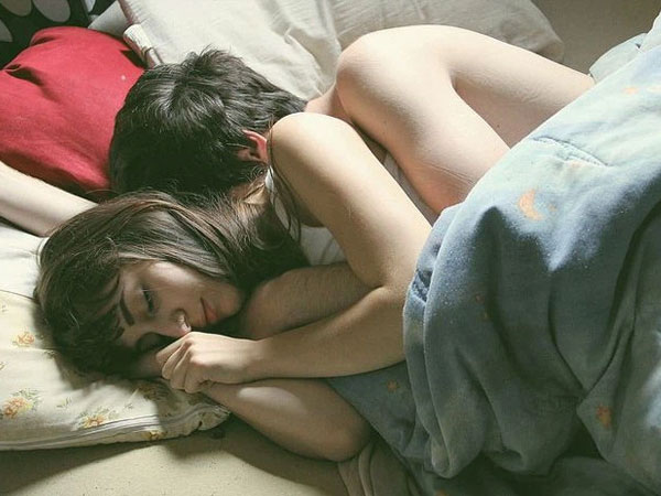 Trước khi đi ngủ, phụ nữ đừng làm 6 việc này vì nó còn nguy hiểm hơn cả ung thư, có thể làm tổn thương tử cung của bạn