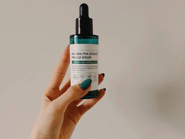 5 lọ serum Hàn Quốc hợp nhất với túi tiền của bạn: Được việc từ khoản làm sáng da đến chống lão hóa